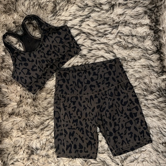 LEGEND ACTIVE Pants - 💕 S O L D 💕